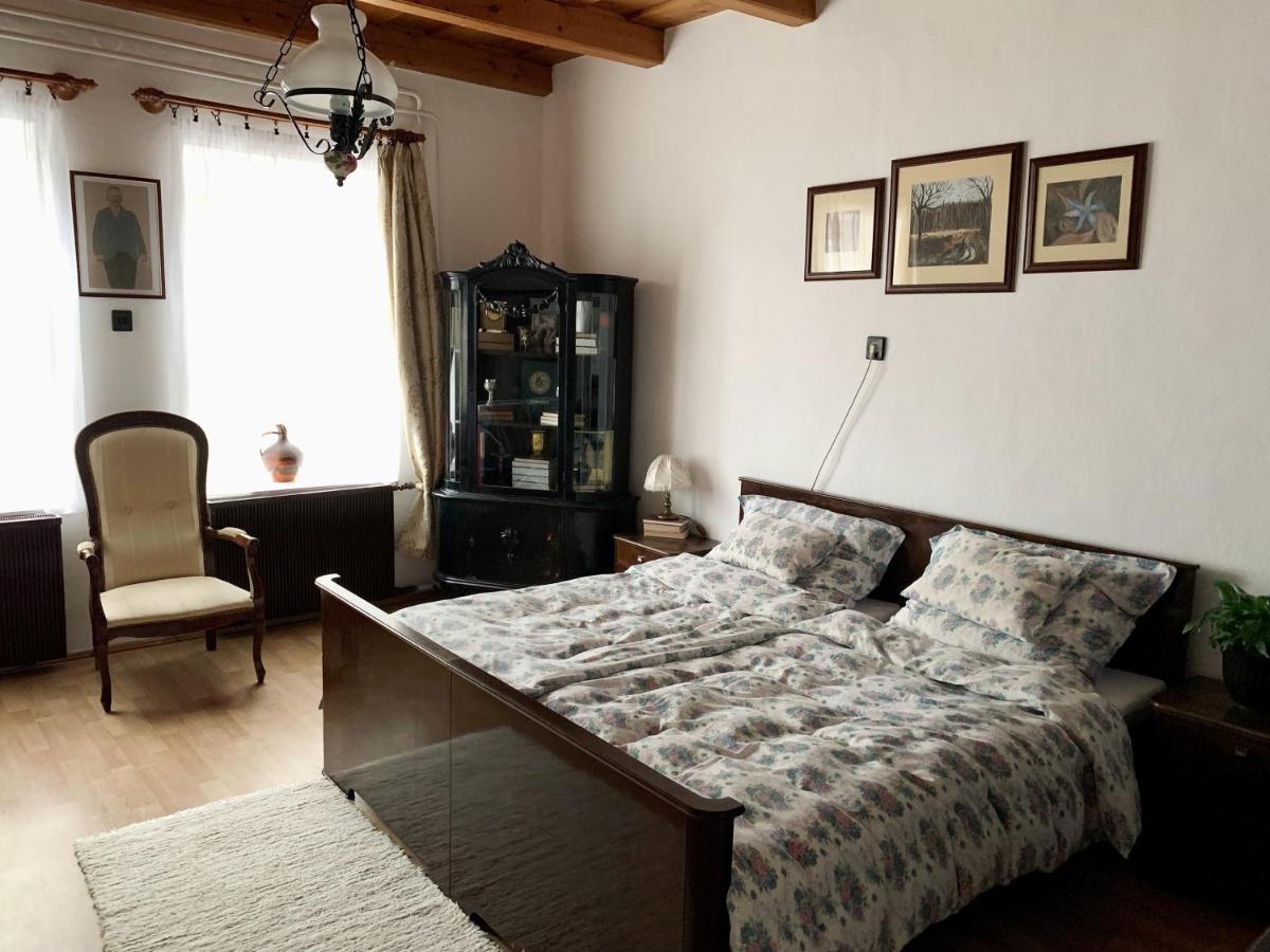 Apartament Henrietta Vendeghaz