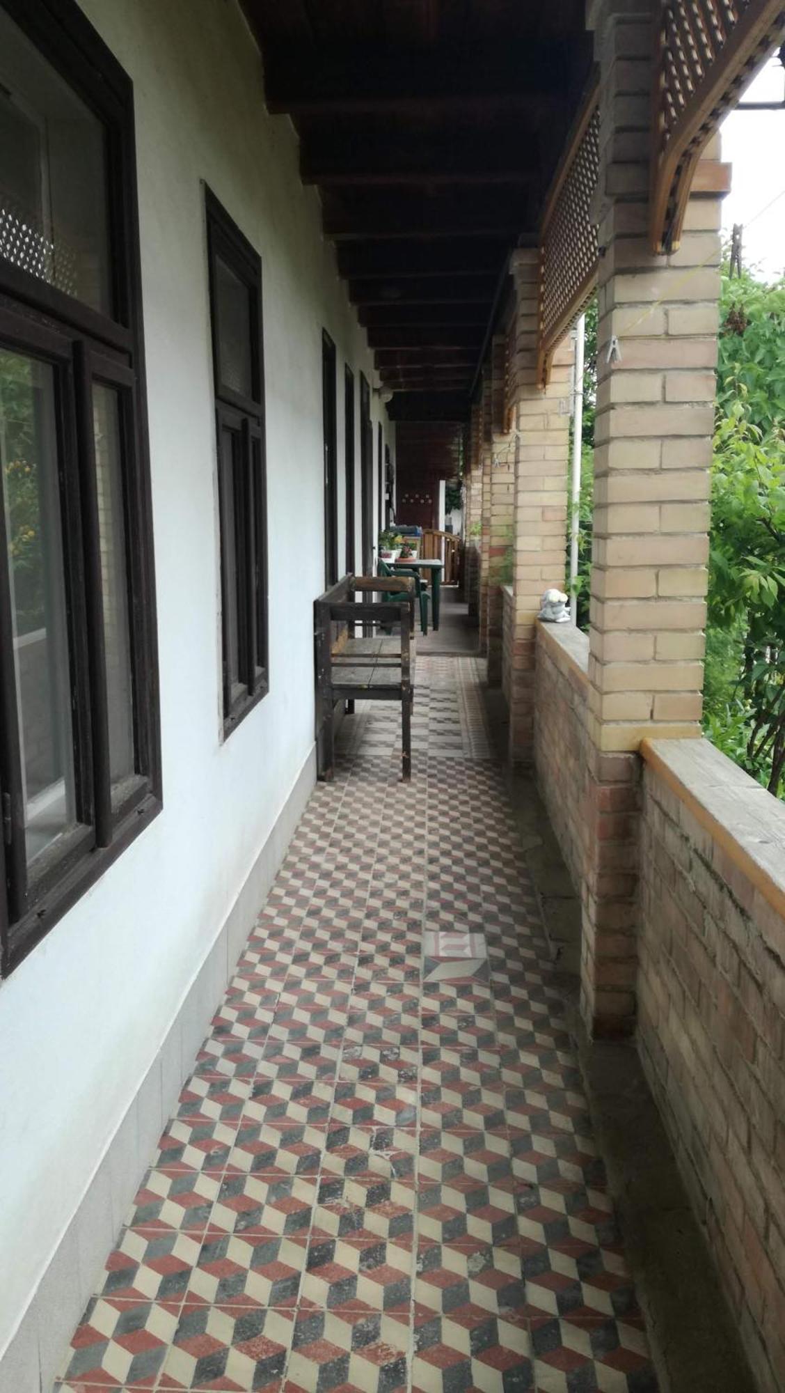 Apartament Henrietta Vendeghaz *